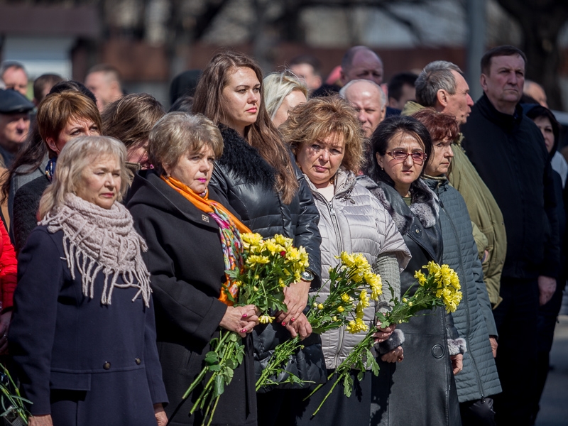 У Харкові вшановують пам'ять Валерія Петросова