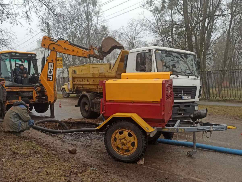 У Новобаварському районі оперативно відновили подачу води