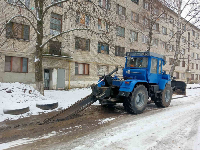 За вихідні у місті відремонтували 25 водоводів