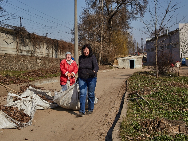 Співробітники КП «Харківводоканал» беруть активну участь у загальноміському субботнику 