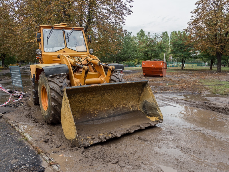 Водопостачання Салтівського житлового масиву буде повністю відновлено до кінця дня