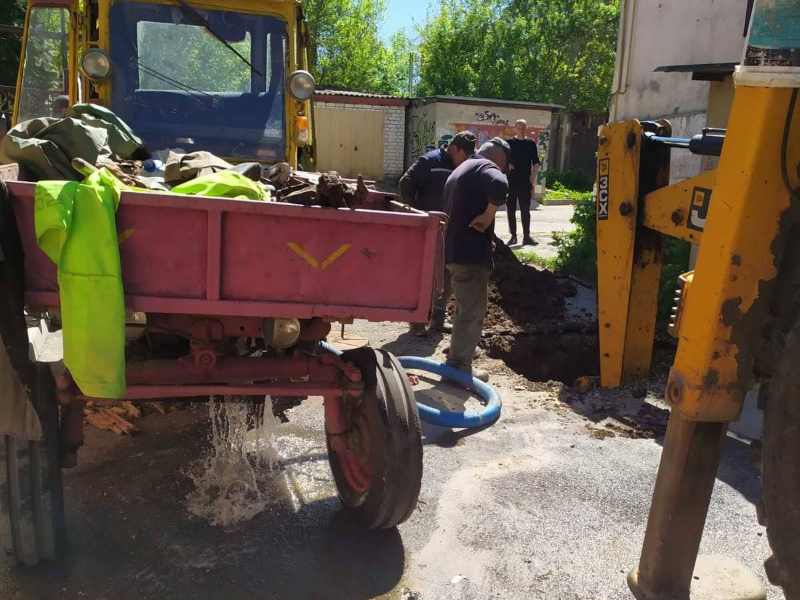 У Новобаварському районі відновлюють подачу води харків'янам