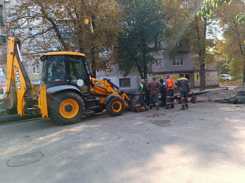 У Слобідському районі перекладають мережі водопостачання