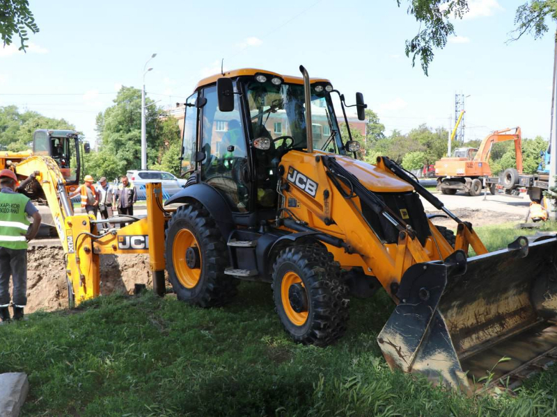 На проспекті Гагаріна переклали понад 220 метрів колектора