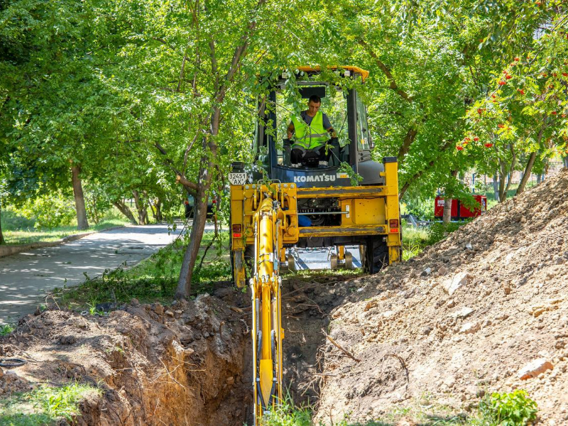 У Київському районі замінили 700 метрів водопроводів