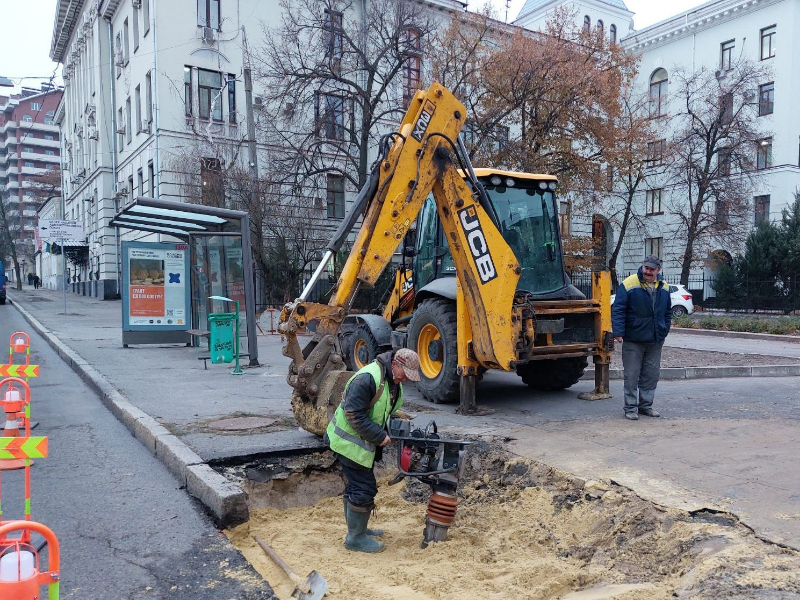 В Основ'янському районі оперативно ліквідують аварії