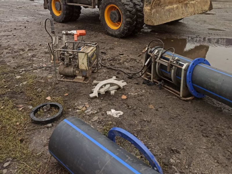 У селищі Пісочин відновили водопостачання