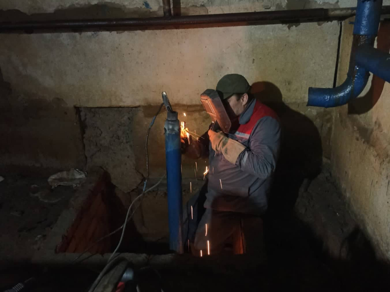 Ремонтники КП «Харківводоканал» щодня виконують понад 300 заявок з відновлення внутрішньобудинкових систем