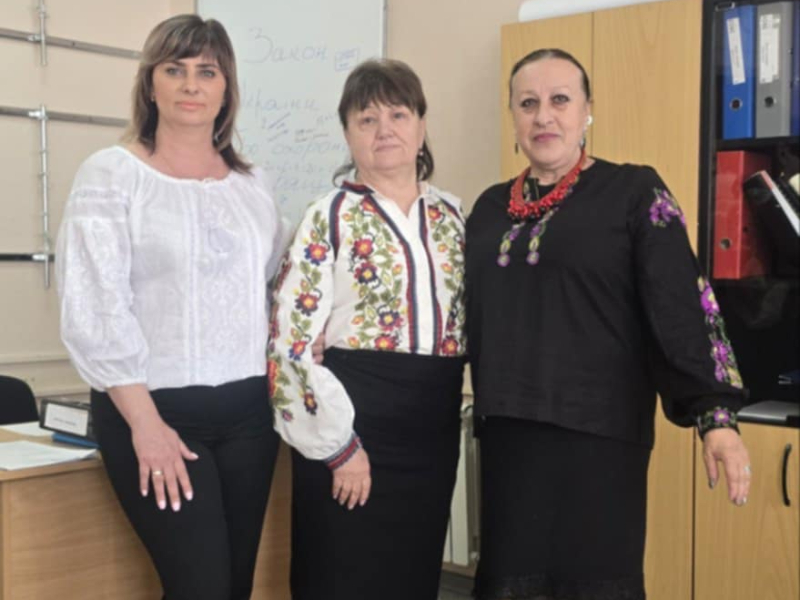 У Всесвітній день вишиванки на «Харківводоканалі» вшанували пам’ять героїв та подякували захисникам