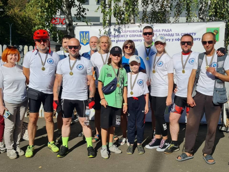 Швидкі колеса велосипедистів «Харківводоканалу»