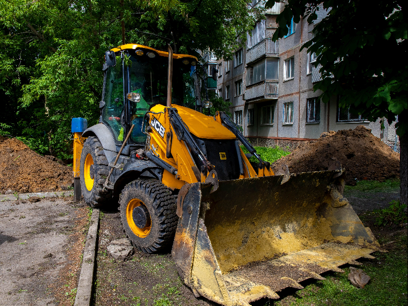 У Салтівському районі оновлюють водоводи