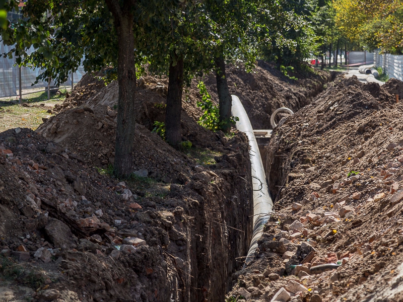КП «Харківводоканал» здійснює заміну водоводу по вулиці Клочківській