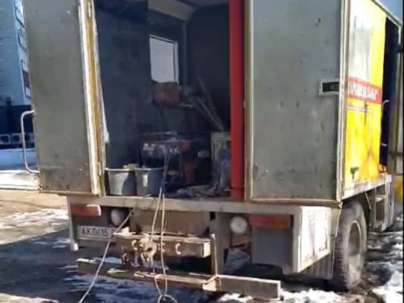 У Новобаварському районі відновлюють подачу води харків'янам