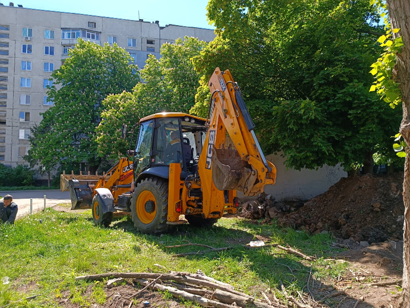 КП «Харківводоканал» відновлює водопостачання у житловому масиві Салтівка