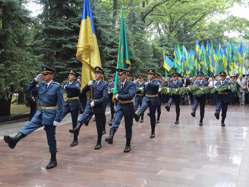 На Меморіалі Слави вшанували пам'ять визволителів Харкова