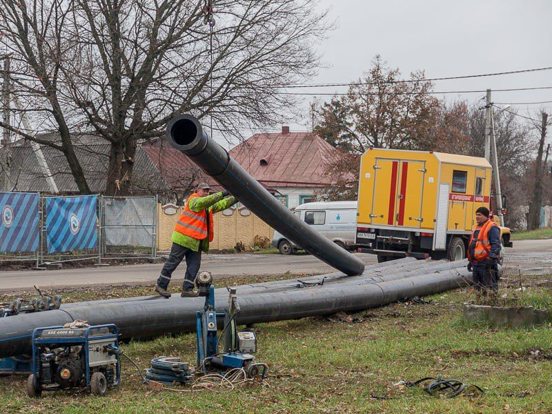 Ремонтники «Харківводоканалу» оперативно відновлюють подачу води у П'ятихатках