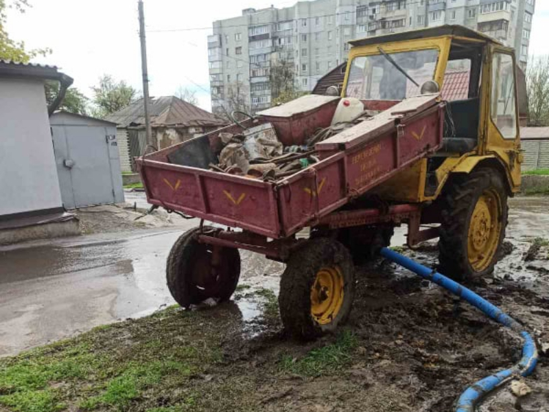 За тиждень у Харкові усунули понад 30 поривів на водоводах, відновили 40 оглядових колодязів та 12 водорозбірних колонок