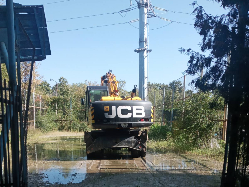 У Київському районі оперативно відновлюють водопостачання