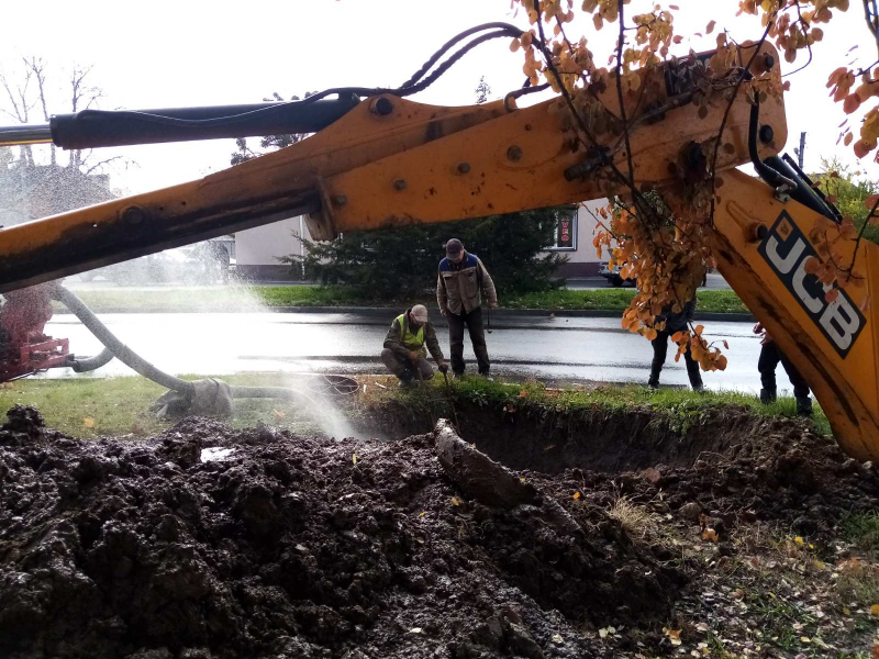 У Харкові ліквідують 12 пошкоджень на водоводах