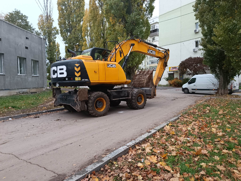 У Шевченківському районі перекладають водоводи