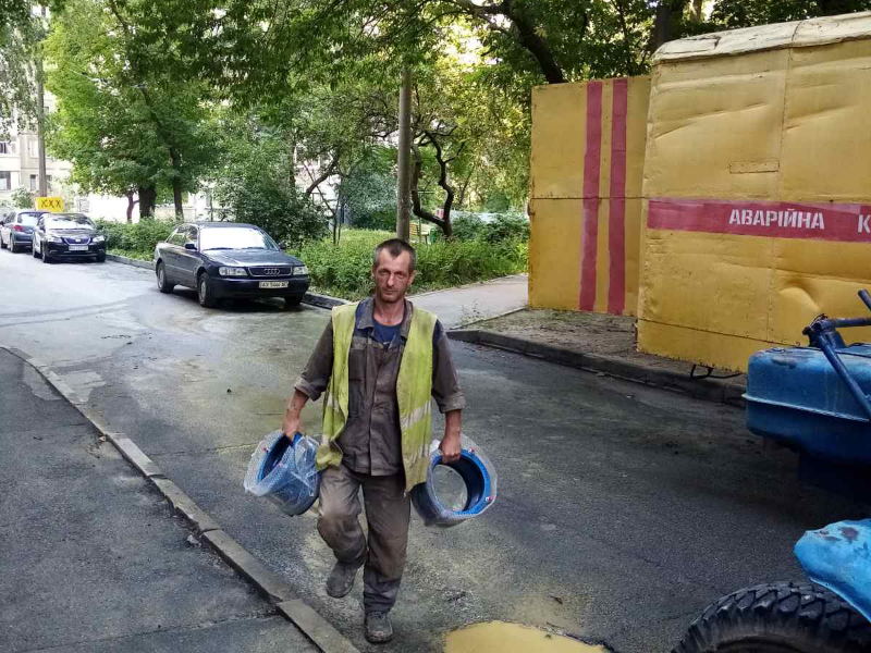 У Шевченківському районі відновлюють водопостачання