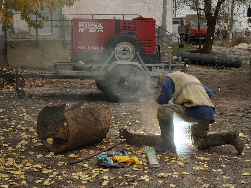 Ремонтники КП «Харківводоканал» відновлюють водопостачання у всіх районах міста