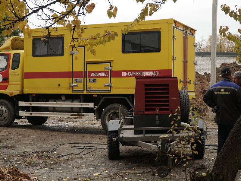 Ремонтники КП «Харківводоканал» відновлюють водопостачання у всіх районах міста