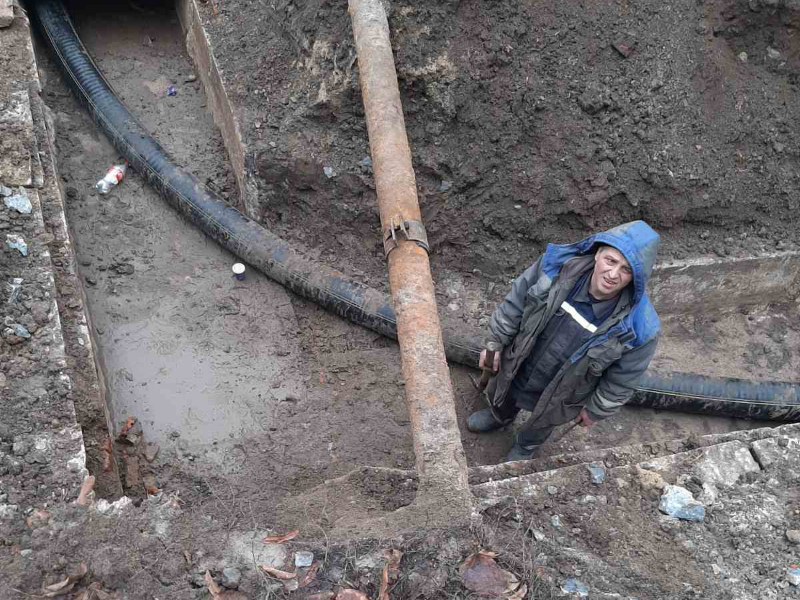 У Холодногірському районі оперативно відновлюють подачу води