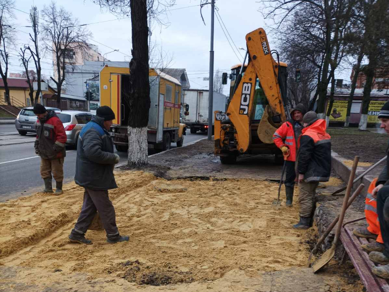 У Холодногірському районі оперативно відновлюють подачу води