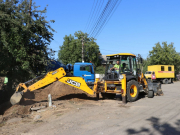 У Новобаварському районі замінили ділянку аварійного водопроводу