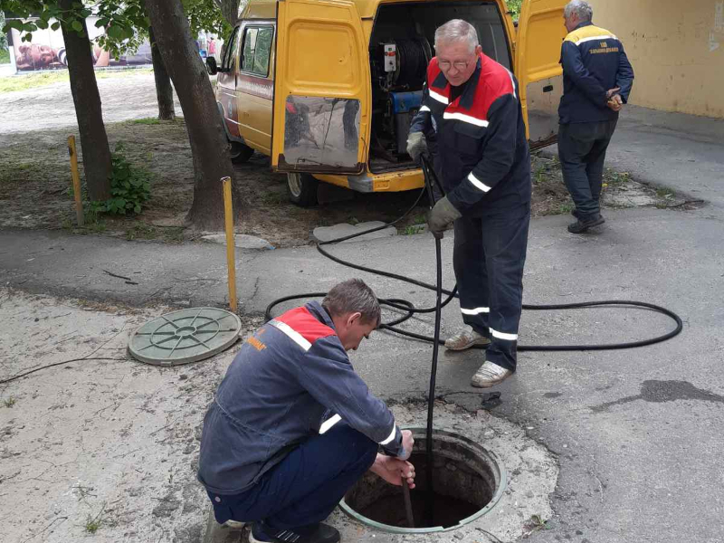 КП «Харківводоканал» продовжує готувати внутрішньобудинкові комунікації до експлуатації в осінньо-зимовий період