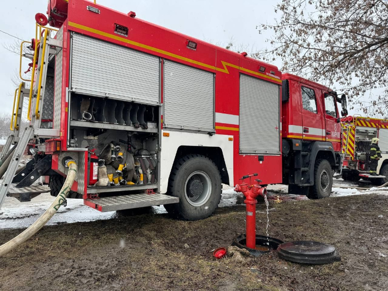 У Харкові системно встановлюють нові пожежні гідранти