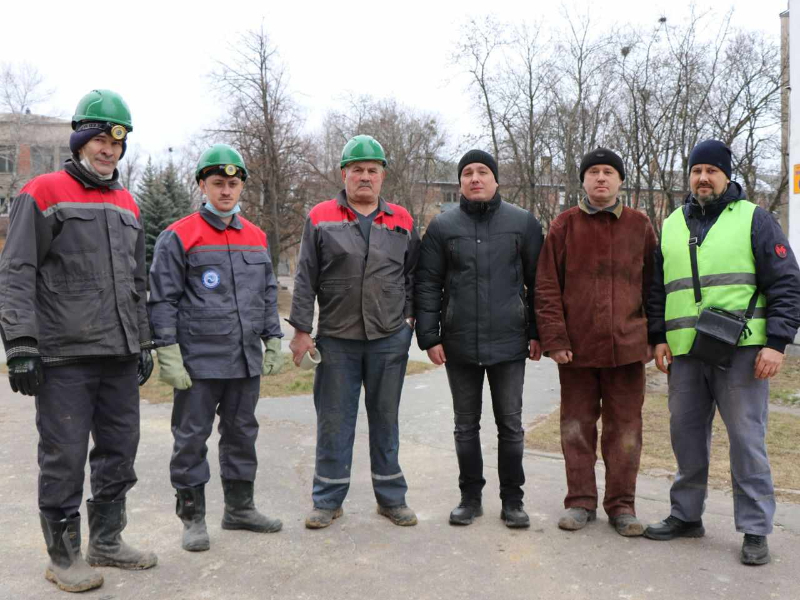 В Індустріальному районі змінюють внутрішньобудинкові системи