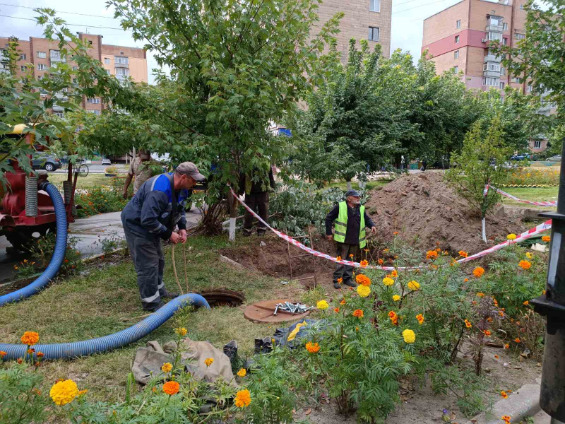 У Харкові усувають п'ятнадцять пошкоджень на водоводах