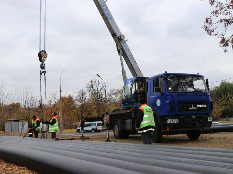 У Немишлянському районі оновили ділянку водоводу