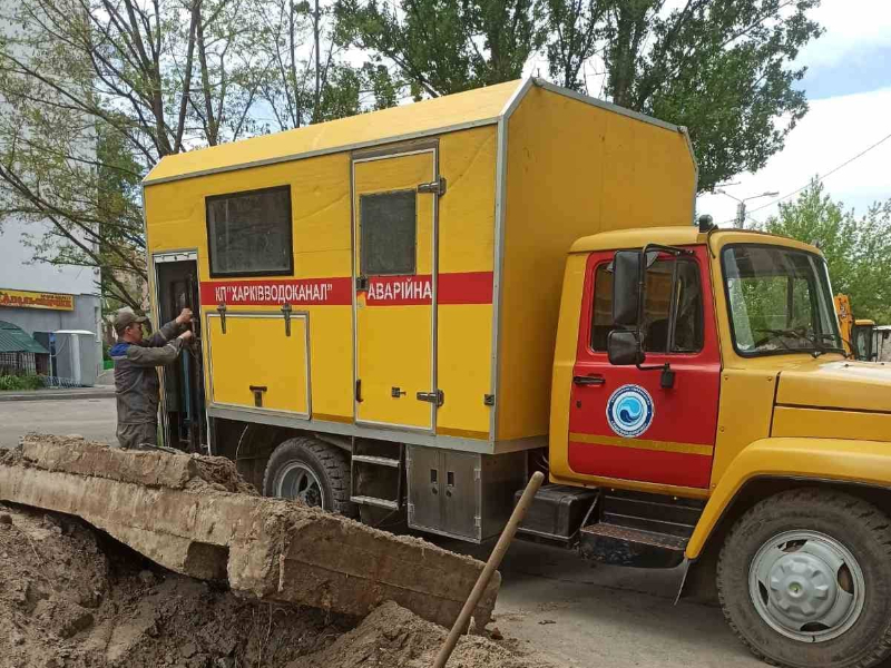 У Харкові оперативно ліквідують пошкодження на водоводах