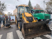 У Холодногірському районі усувають аварію на мережах водовідведення