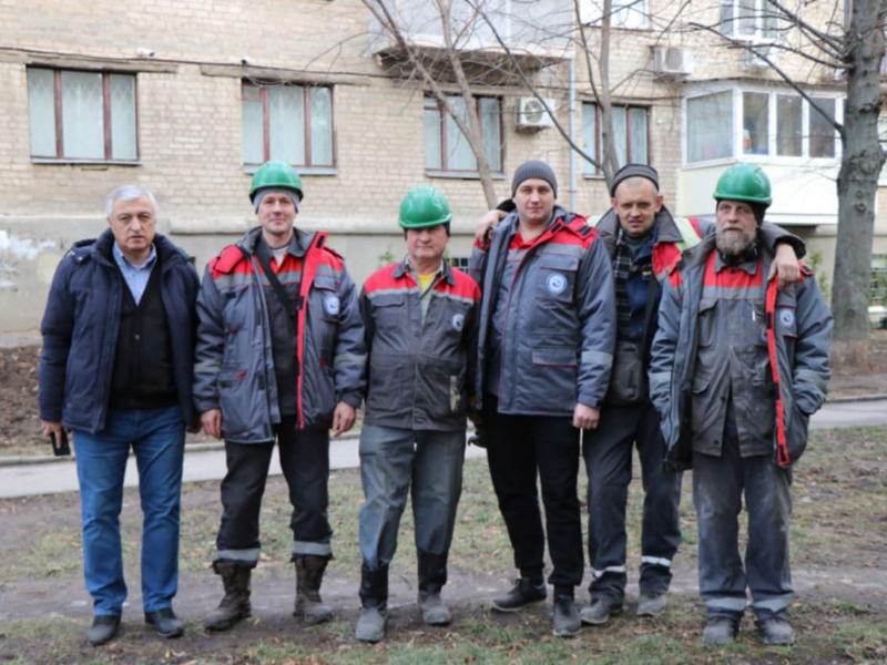 У Шевченківському районі замінили понад 2 км внутрішньобудинкових систем