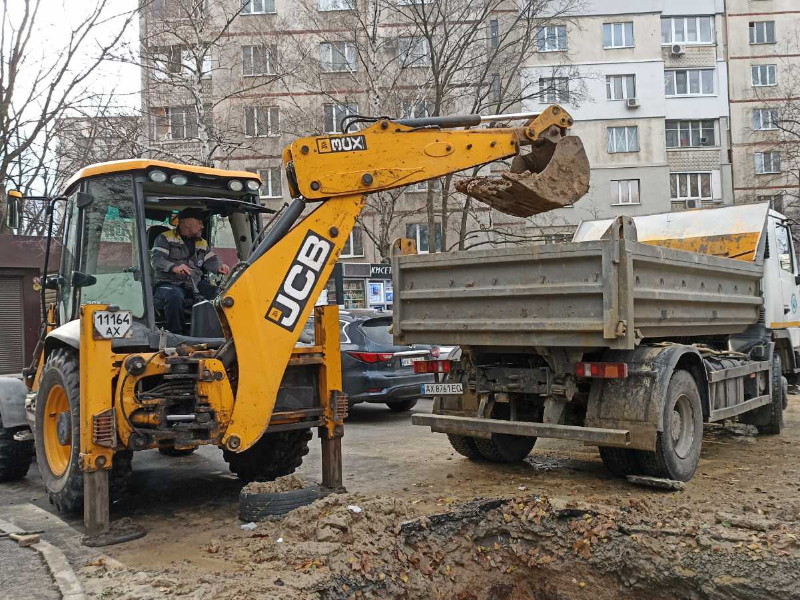 У Харкові усувають 14 аварійних ситуацій