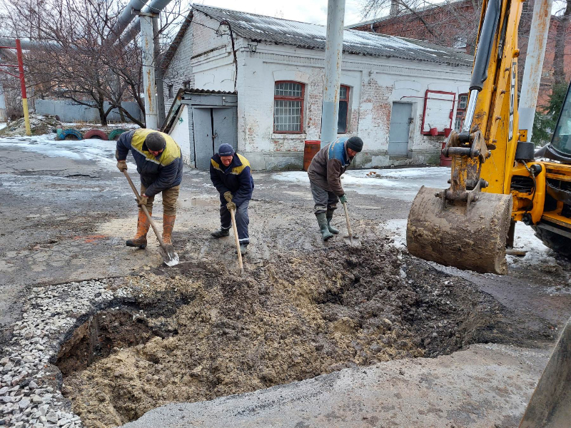 У Харкові за тиждень відремонтували 128 водопровідних об'єктів