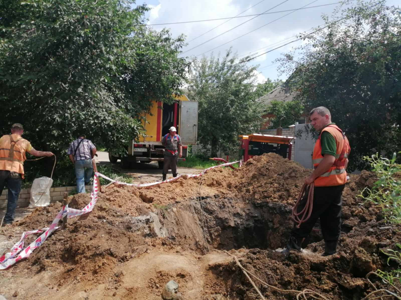 У Шевченківському районі масштабно відновлюють водоводи