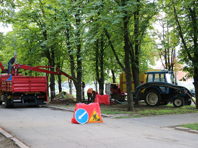 За вихідні ремонтники «Харківводоканалу» ліквідували 25 аварій