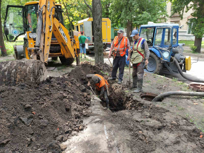 У Харкові ліквідували 12 аварійних ситуацій на водоводах